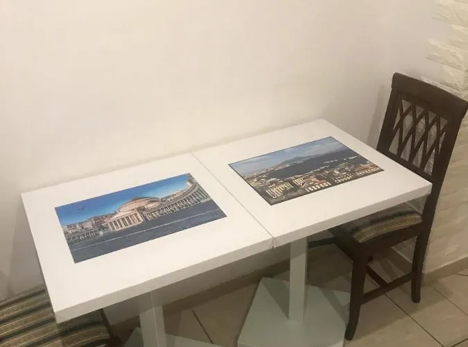 فندق مبيت وإفطار Dimora Cirillo 4*