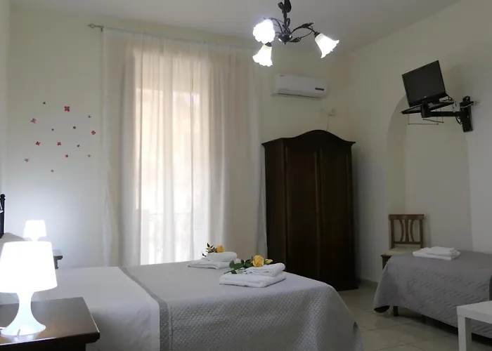 Dimora Cirillo فندق مبيت وإفطار نابولي