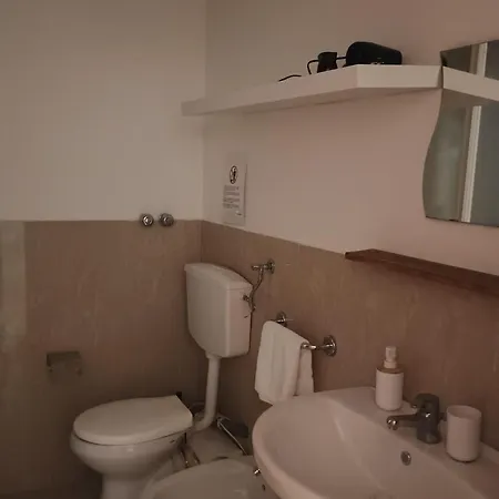 Oda ve Kahvaltı Dimora Cirillo 4*