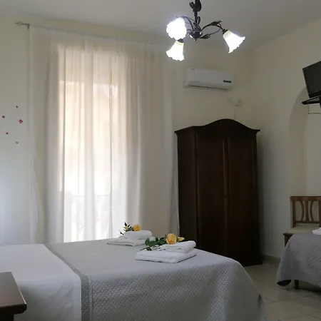Dimora Cirillo Neapol