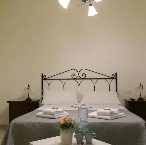 Dimora Cirillo Bed and Breakfast Νάπολη