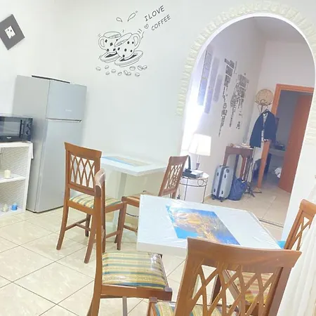 Dimora Cirillo Bed & Breakfast 4*